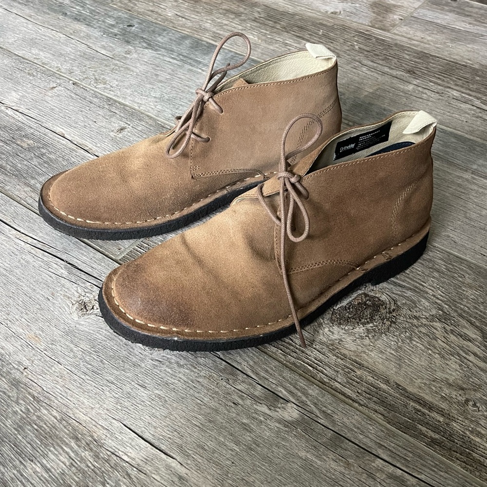 Banana Republic Brown Suede Chukka Boots Timeless Design